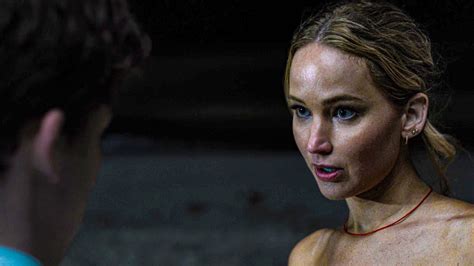 jennifer lawrence skinny dipping scene|This No Hard Feelings Scene Is Jennifer Lawrence’s。